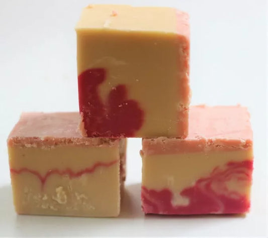 Pink Gin Fudge 100G